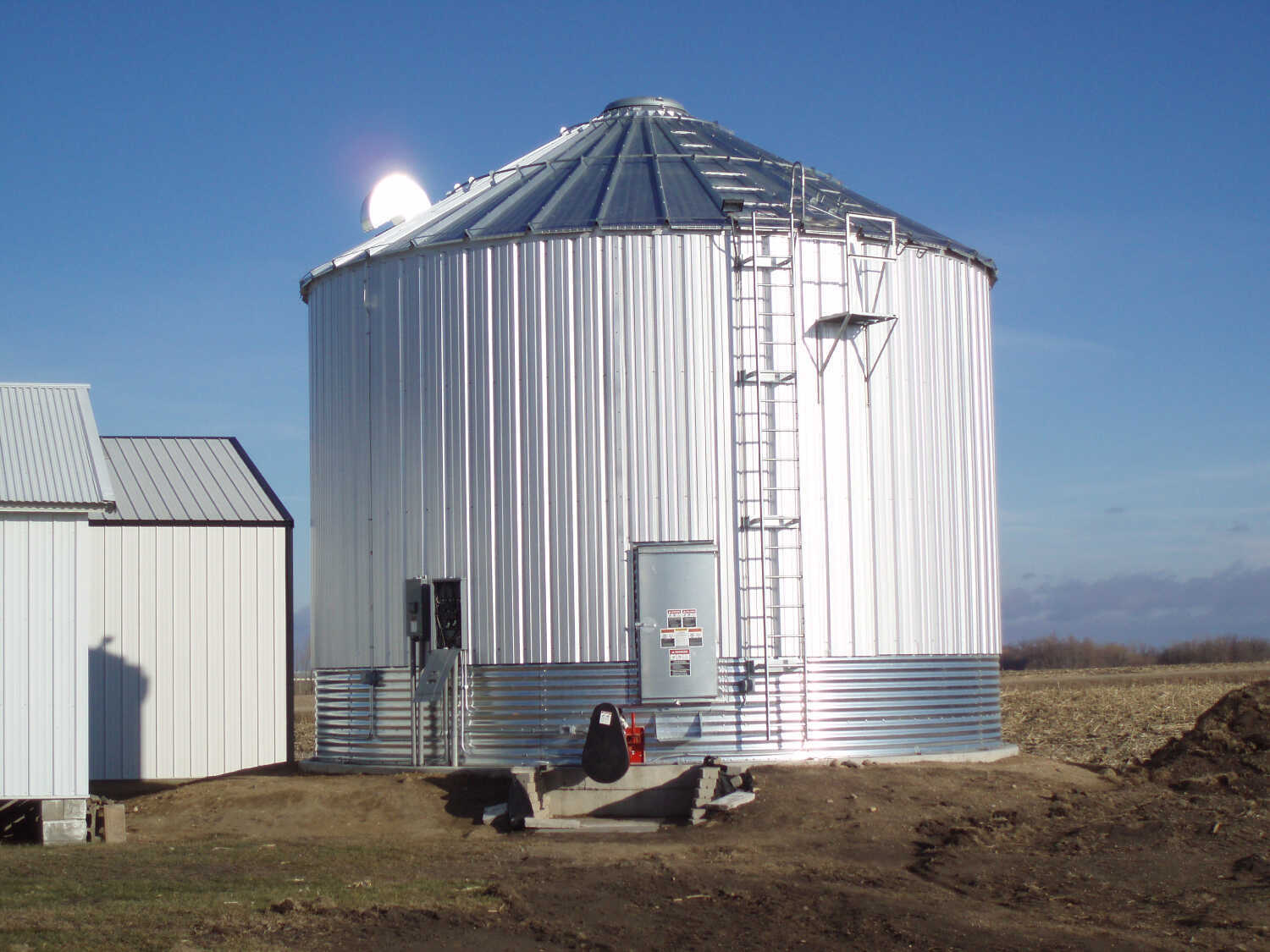grain bin stirators and heaters 1_optimized_optimized